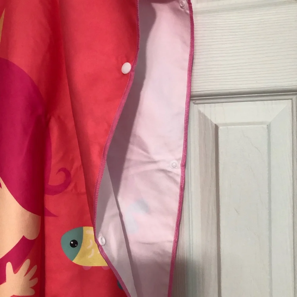 Beach towel microfiber towel cover‎ up with hood snap side closure mermaid NWOT